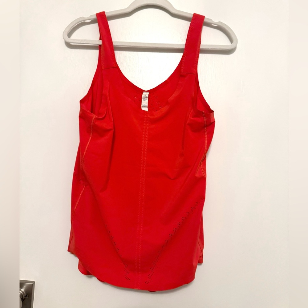 lululemon Breeze By Tank – Red Laser Cut Running Top SeaWheeze Collab